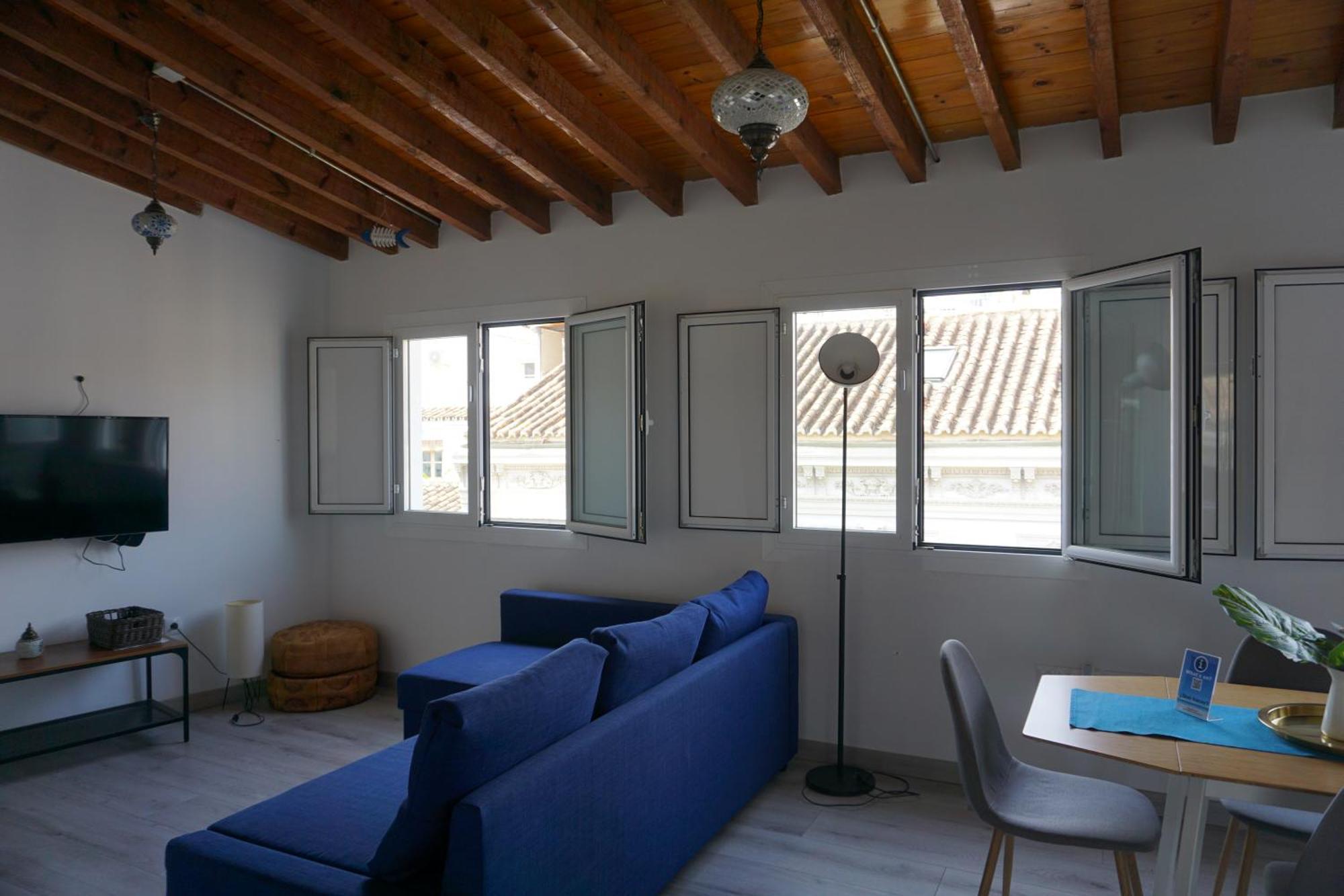 Apartamentos Mediterranea Centro Малага Екстериор снимка